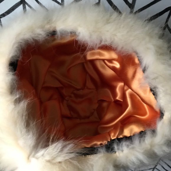 Real Fur Hat - Picture 3 of 3